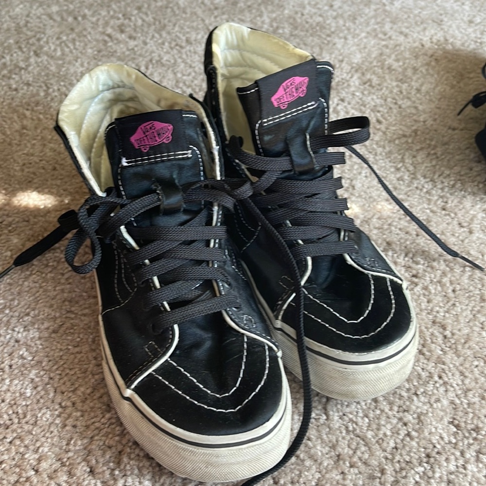 Black satin Vans